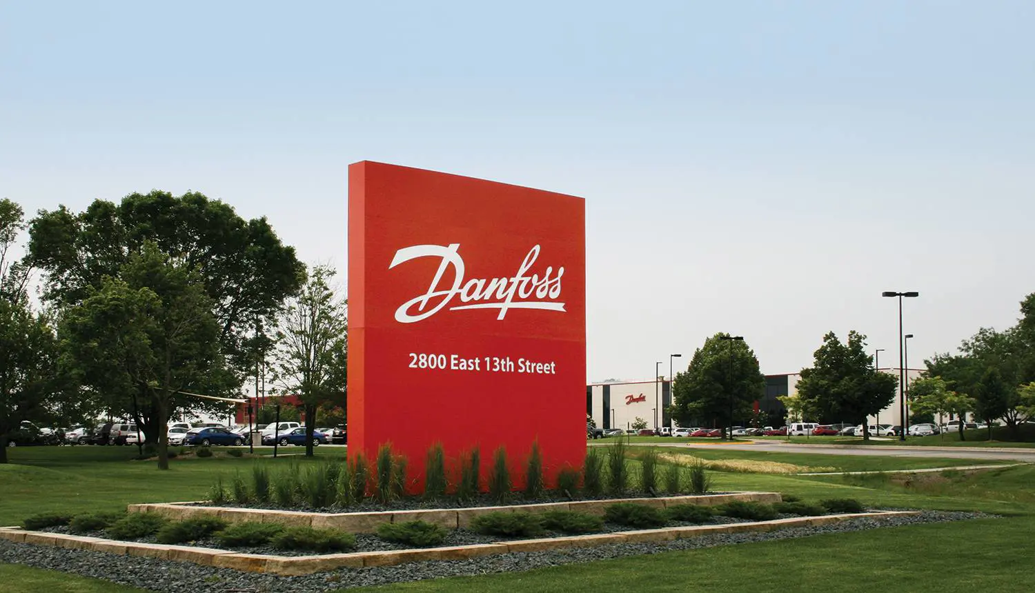 Sit amet. Danfoss компании Дании. Данфосс логотип. Данфосс завод. Danfoss о бренде.